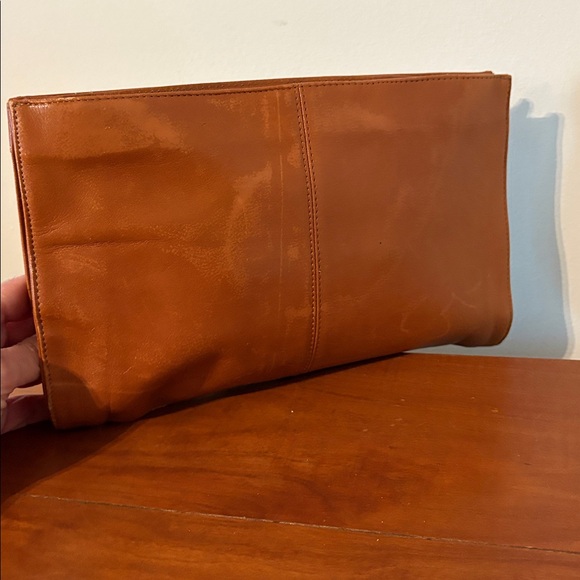 Vintage 1985 Genuine Leather Clutch | Made in Korea | Classic Brown Envelope Bag - Picture 4 of 10